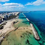 Via Dell'azzurra 住宿加早餐酒店 3*