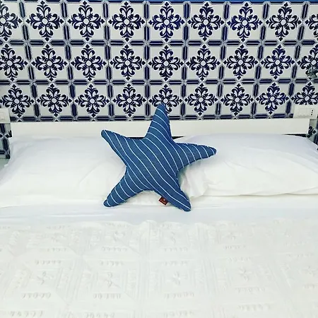 Via Dell'azzurra 3* Бари