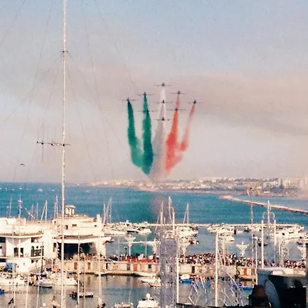 Via Dell'azzurra Bed & Breakfast