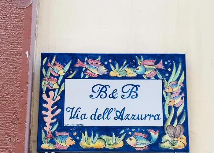 Via Dell'azzurra 3* Bari