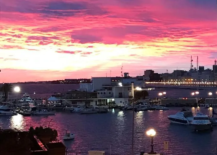 Via Dell'azzurra Alojamento de Acomodação e Pequeno-almoço 3*